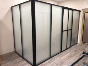 Стеклянная офисная перегородка 48